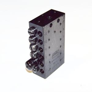 Lincoln Industrial 619-26648-2 Quicklub SSV Divider Valve 12 Outlets with Indicator Pin